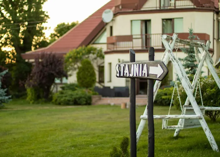 Деревянный коттедж Ranczo Mustafa Боболин