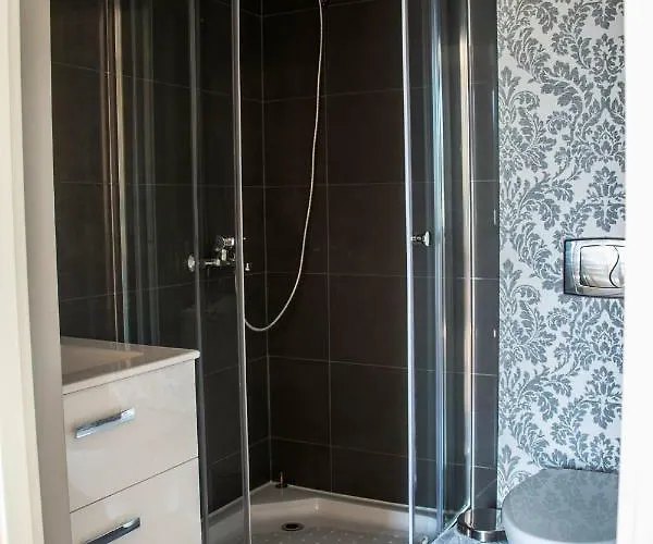 Ranczo Mustafa Деревянный коттедж Боболин