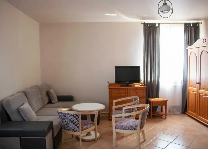 Ranczo Mustafa 보볼린